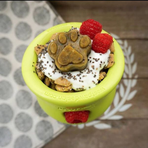 West Paw Hundespielzeug mit Zogoflex Toppl Apfelgr&uuml;n S