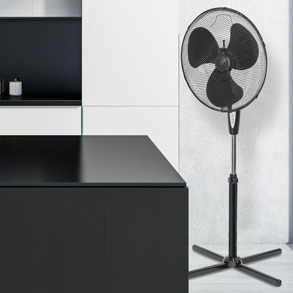 Bestron Standventilator mit Fernbedienung 45 cm 45 W Schwarz ASV45ZR