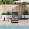 vidaXL Sonnenliege mit Rollen und Auflage Grau Poly Rattan