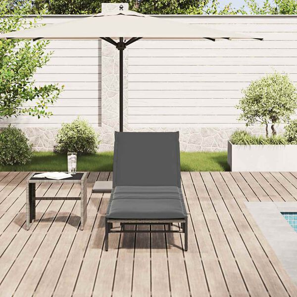 vidaXL Sonnenliege mit Auflage Hellgrau Poly Rattan